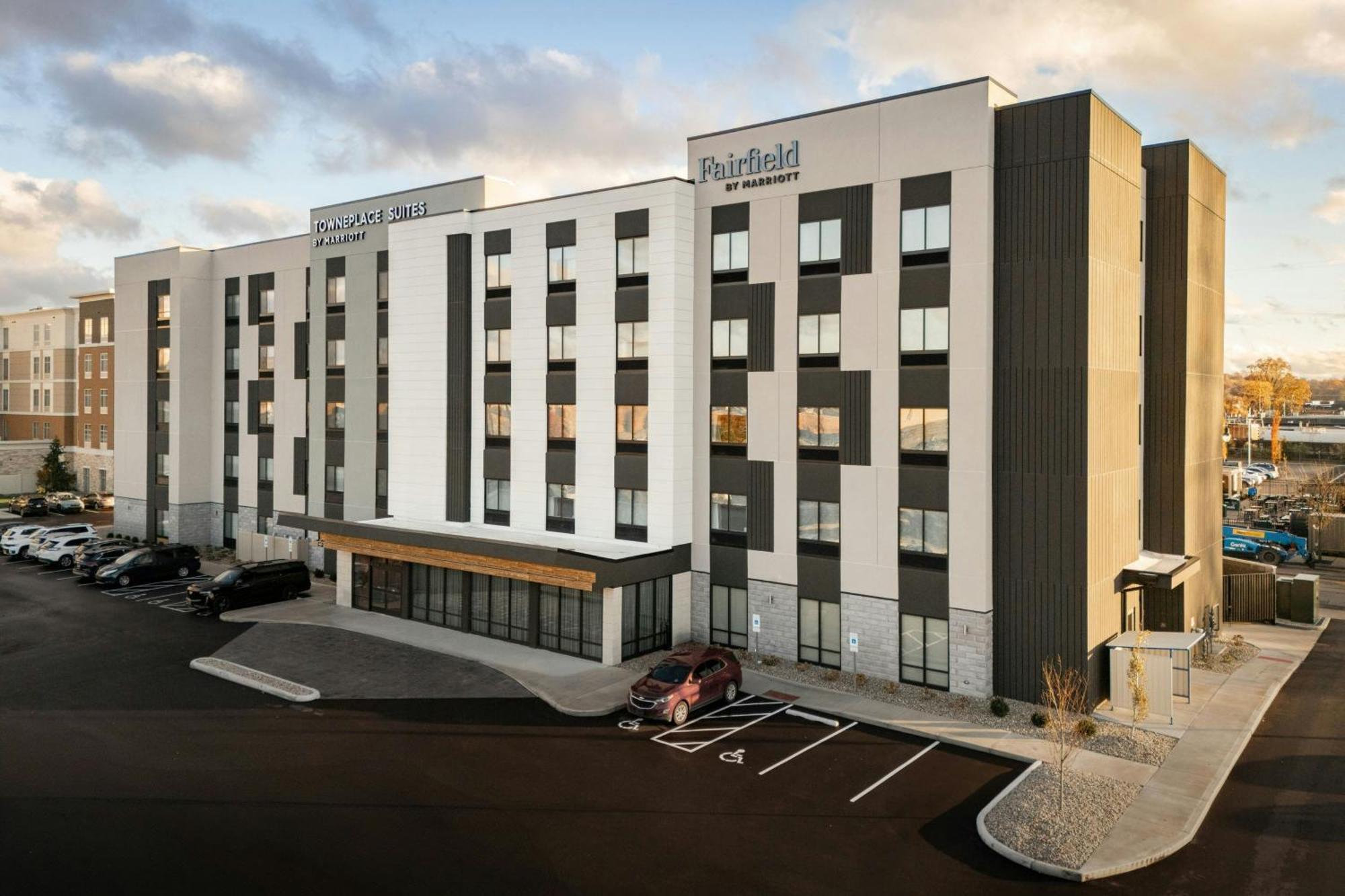 Fairfield By Marriott Inn & Suites Cincinnati Oakley 外观 照片
